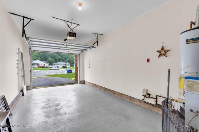 56 Bellflower Court, Toms River, NJ 08755