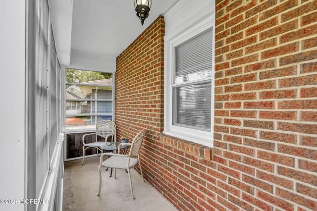 56 Bellflower Court, Toms River, NJ 08755