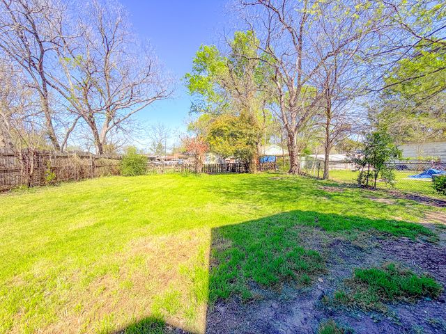 409 S 31st Street, Corsicana, TX 75110