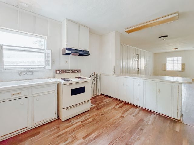 409 S 31st Street, Corsicana, TX 75110