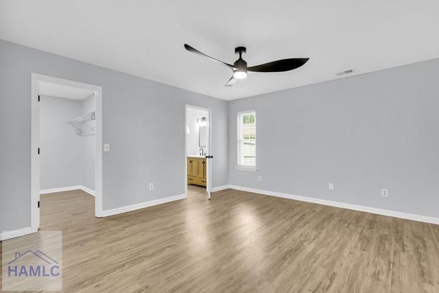 1914 Salisbury Way, Hinesville, GA 31313