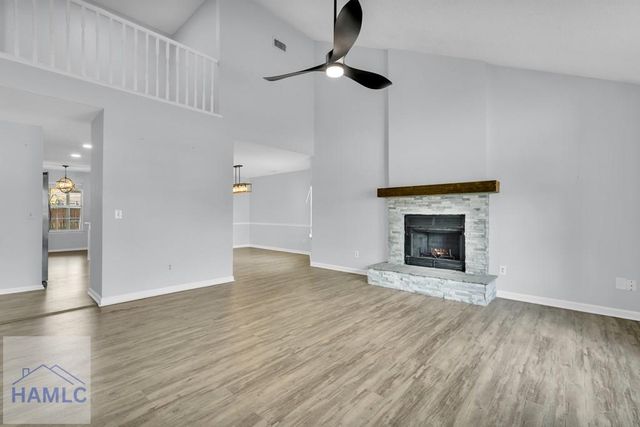 1914 Salisbury Way, Hinesville, GA 31313