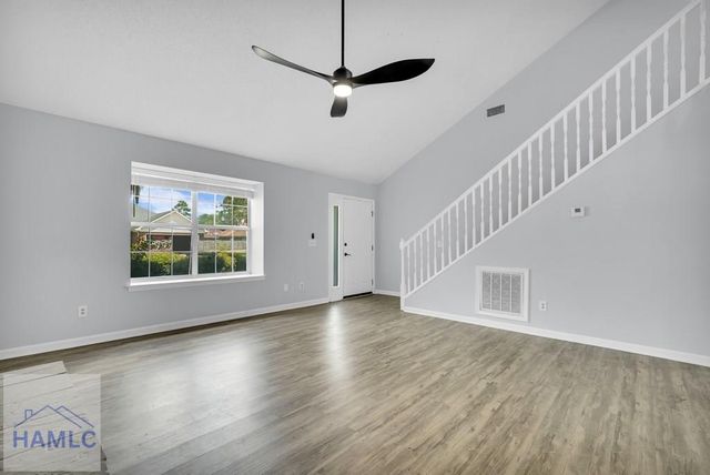 1914 Salisbury Way, Hinesville, GA 31313