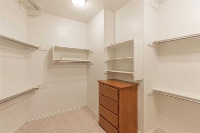 11712 Savanah Place, Yukon, OK 73099