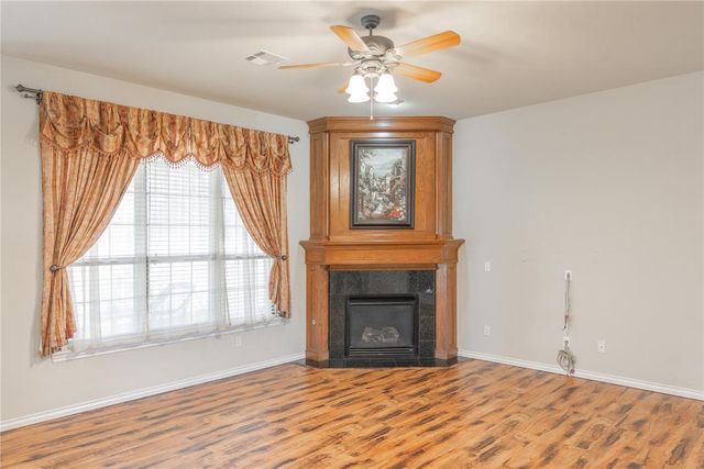 11712 Savanah Place, Yukon, OK 73099