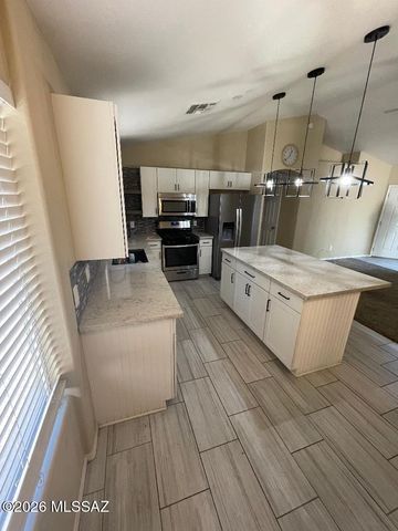4227 E Agave Desert Trail, Tucson, AZ 85706