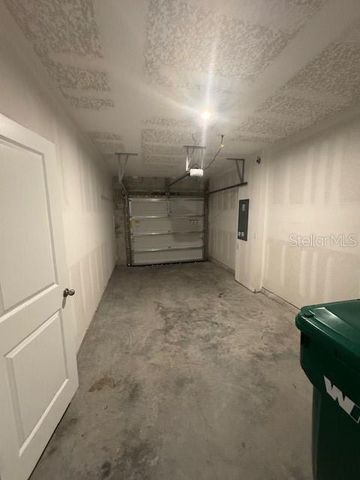 1210 PORT BLUE WAY, Lady Lake, FL 32159