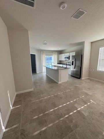 1210 PORT BLUE WAY, Lady Lake, FL 32159