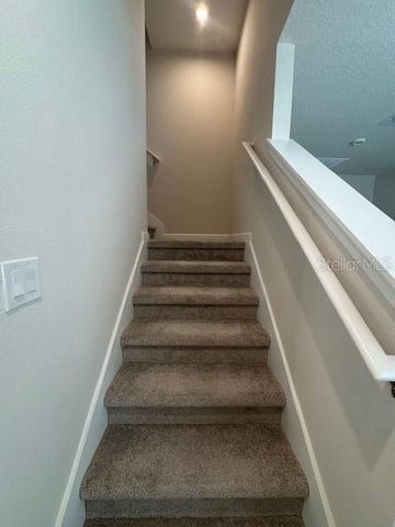 1210 PORT BLUE WAY, Lady Lake, FL 32159