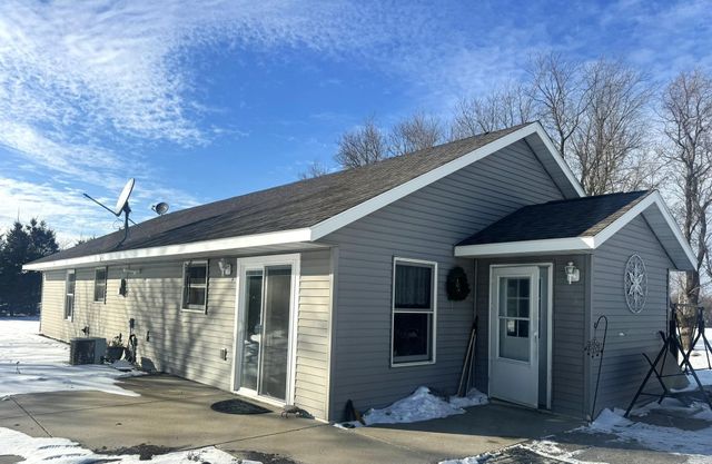 8920 16th Street SW, Backus, MN 56435