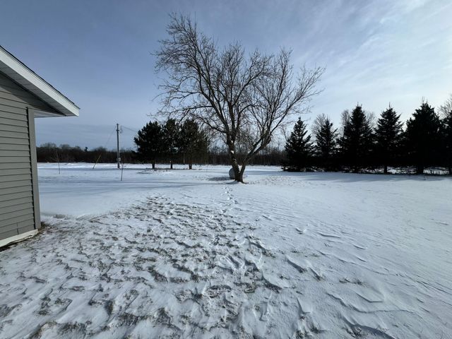 8920 16th Street SW, Backus, MN 56435