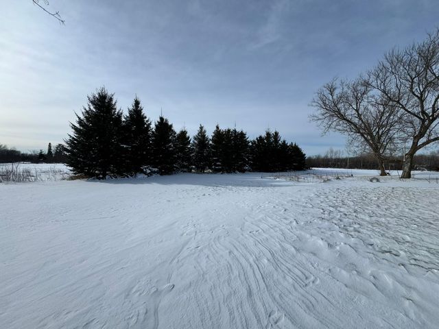 8920 16th Street SW, Backus, MN 56435