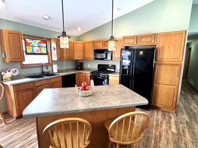 8920 16th Street SW, Backus, MN 56435