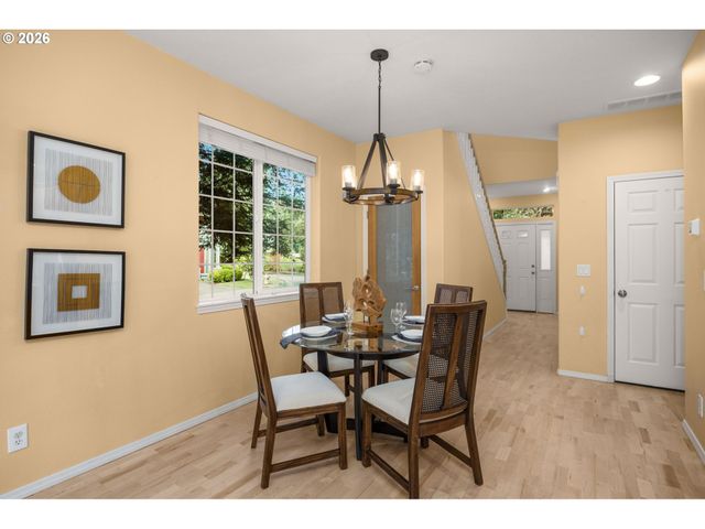 6301 ALYSSA Ter, Lake Oswego, OR 97035