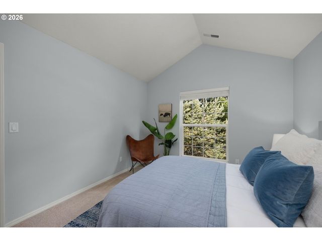 6301 ALYSSA Ter, Lake Oswego, OR 97035
