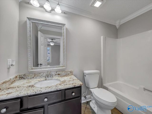 126 Cresent Circle, Madison, AL 35758