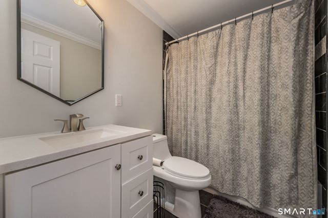 50 Jefferson Circle, Clinton, CT 06413