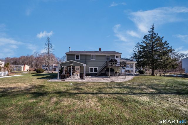 50 Jefferson Circle, Clinton, CT 06413