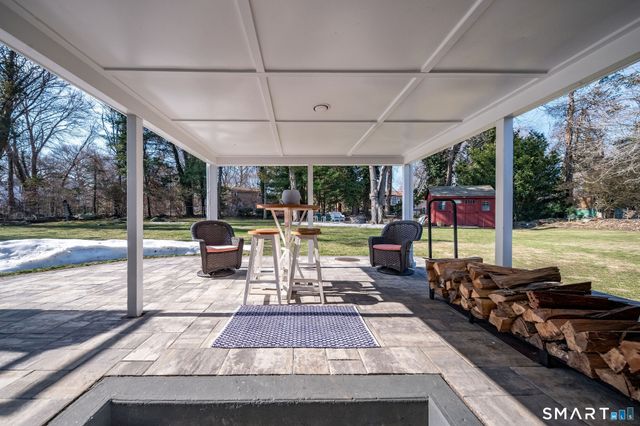 50 Jefferson Circle, Clinton, CT 06413