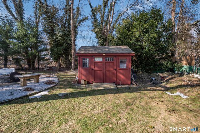 50 Jefferson Circle, Clinton, CT 06413