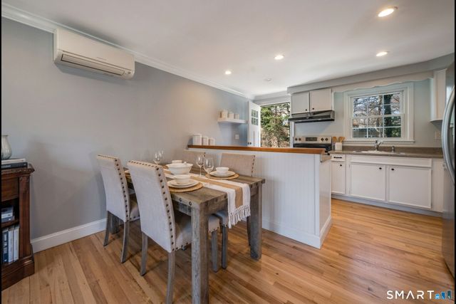 50 Jefferson Circle, Clinton, CT 06413