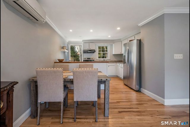 50 Jefferson Circle, Clinton, CT 06413