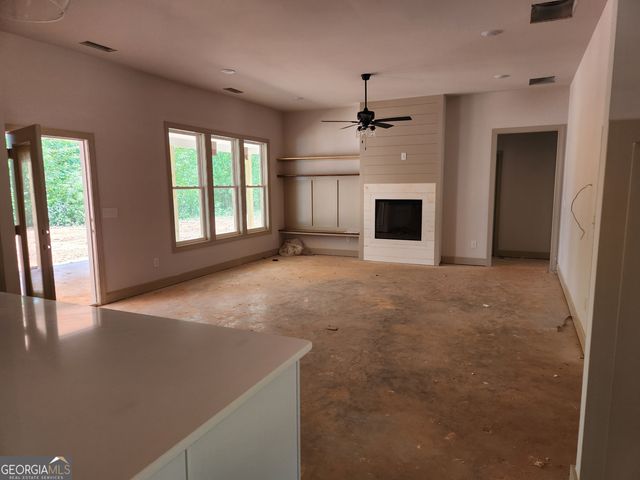 602 Dean Patrick, Locust Grove, GA 30248