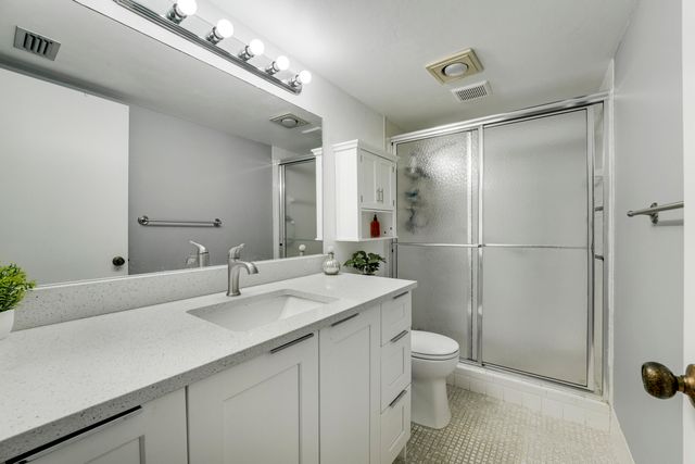 14849 Cumberland Drive 2070, Delray Beach, FL 33446