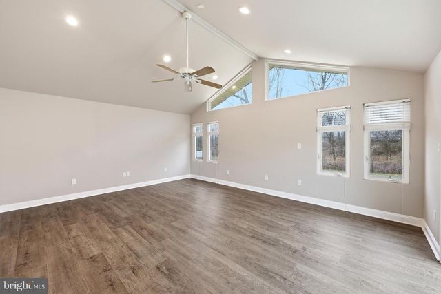 203 CENTRAL AVE, Woodbury Heights, NJ 08097