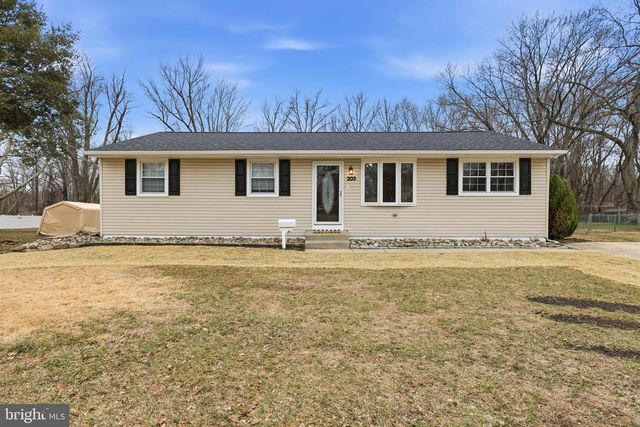 203 CENTRAL AVE, Woodbury Heights, NJ 08097