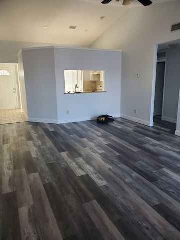 1211 Lakeshore Drive, Irving, TX 75060