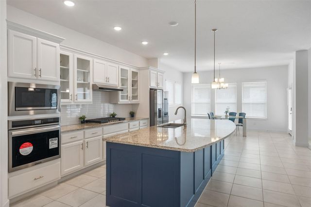 2211 Stone Lodge Court, Richmond, TX 77469