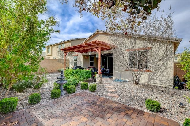 207 Red Sandstone Avenue, North Las Vegas, NV 89031