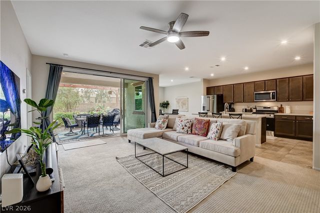 207 Red Sandstone Avenue, North Las Vegas, NV 89031