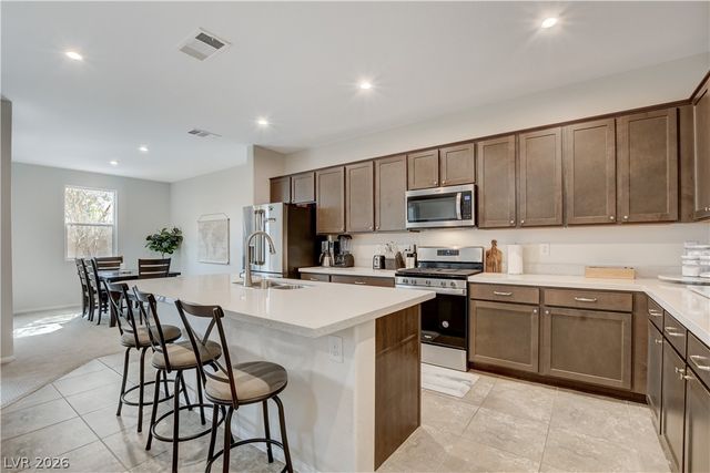 207 Red Sandstone Avenue, North Las Vegas, NV 89031