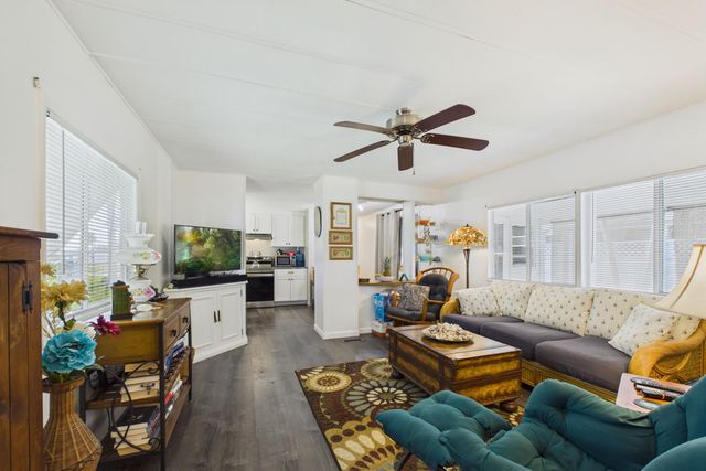 10003 Granada Bay, Boynton Beach, FL 33436
