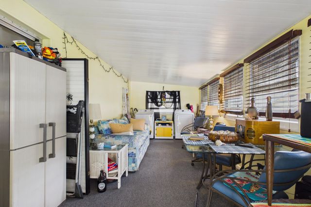 10003 Granada Bay, Boynton Beach, FL 33436