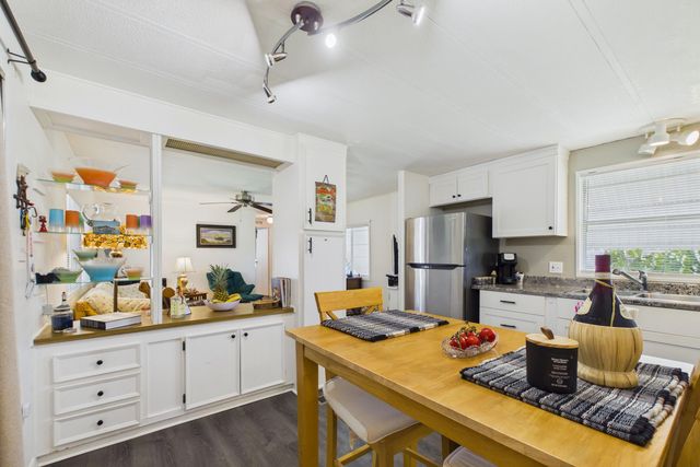 10003 Granada Bay, Boynton Beach, FL 33436