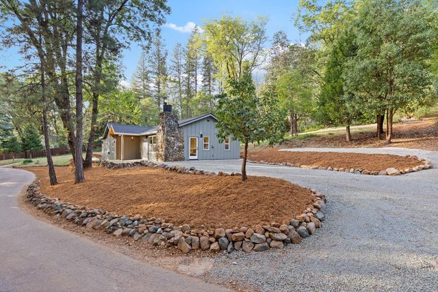 11000 Bubbling Wells Rd, Grass Valley, CA 95945