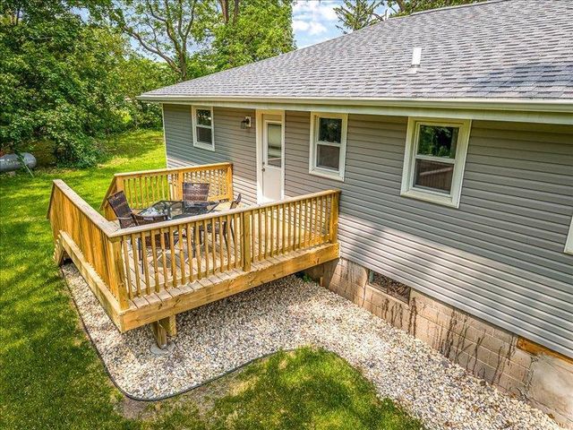 11720 S County Road K, Beloit, WI 53511