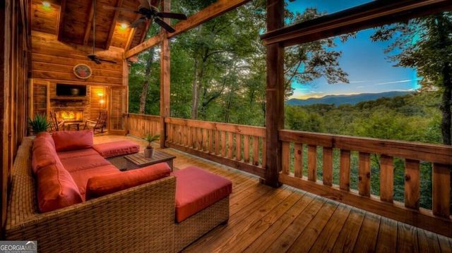 20 Smith Hill Road, Blue Ridge, GA 30513