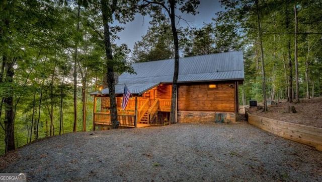 20 Smith Hill Road, Blue Ridge, GA 30513