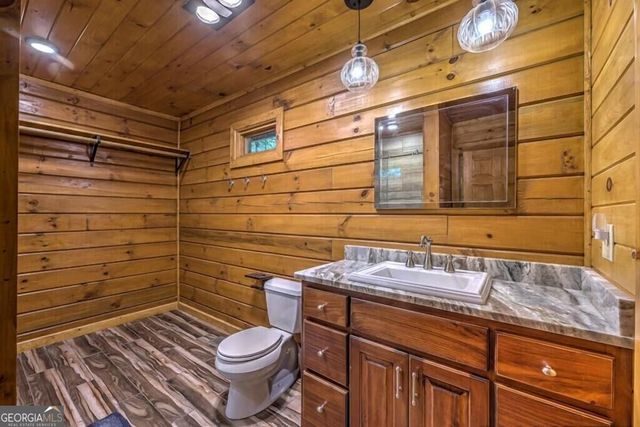 20 Smith Hill Road, Blue Ridge, GA 30513