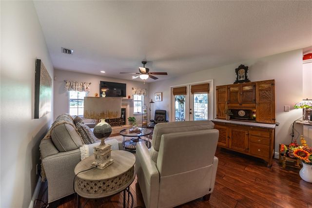 5011 NE 8TH STREET, Ocala, FL 34470