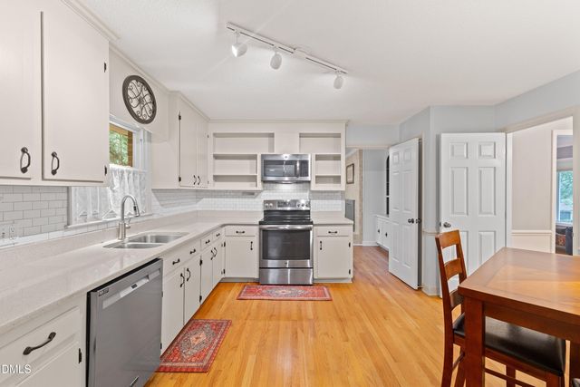 102 Olmstead Court, Garner, NC 27529