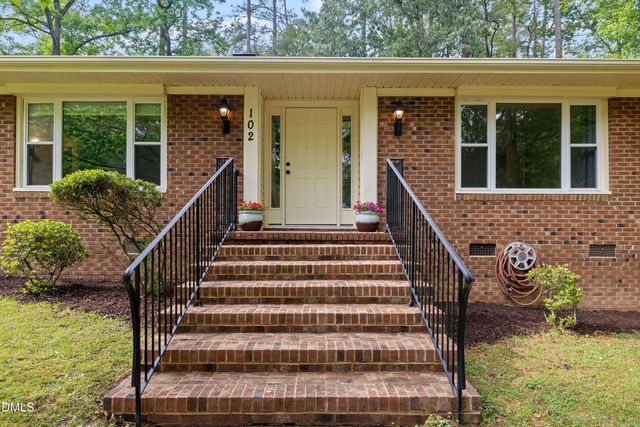 102 Olmstead Court, Garner, NC 27529
