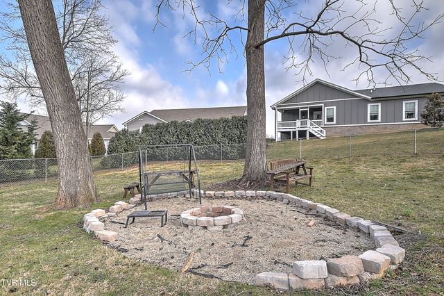 2302 Princeton Lane, Johnson City, TN 37601