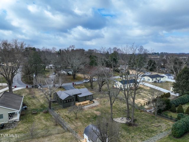 2302 Princeton Lane, Johnson City, TN 37601