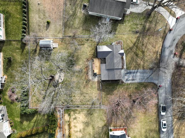 2302 Princeton Lane, Johnson City, TN 37601