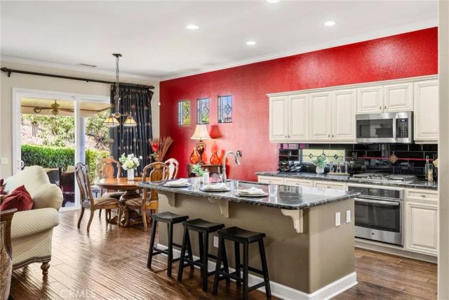 24195 Augusta Drive, Corona, CA 92883